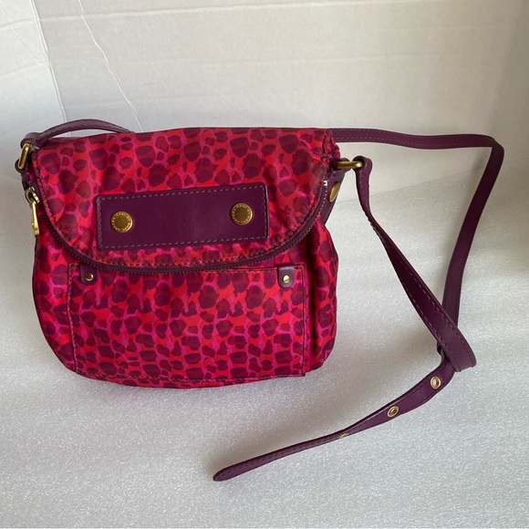 MARC by Marc Jacobs Preppy Nylon Mini Natasha Crossbody Bag - Picture 2 of 14